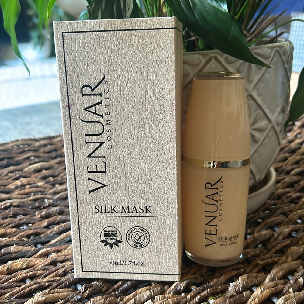 Never used silk mask